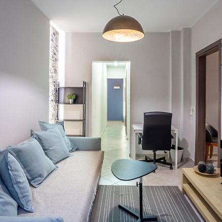 Be Queen-Your Urban Stay Thessaloniki Exterior photo
