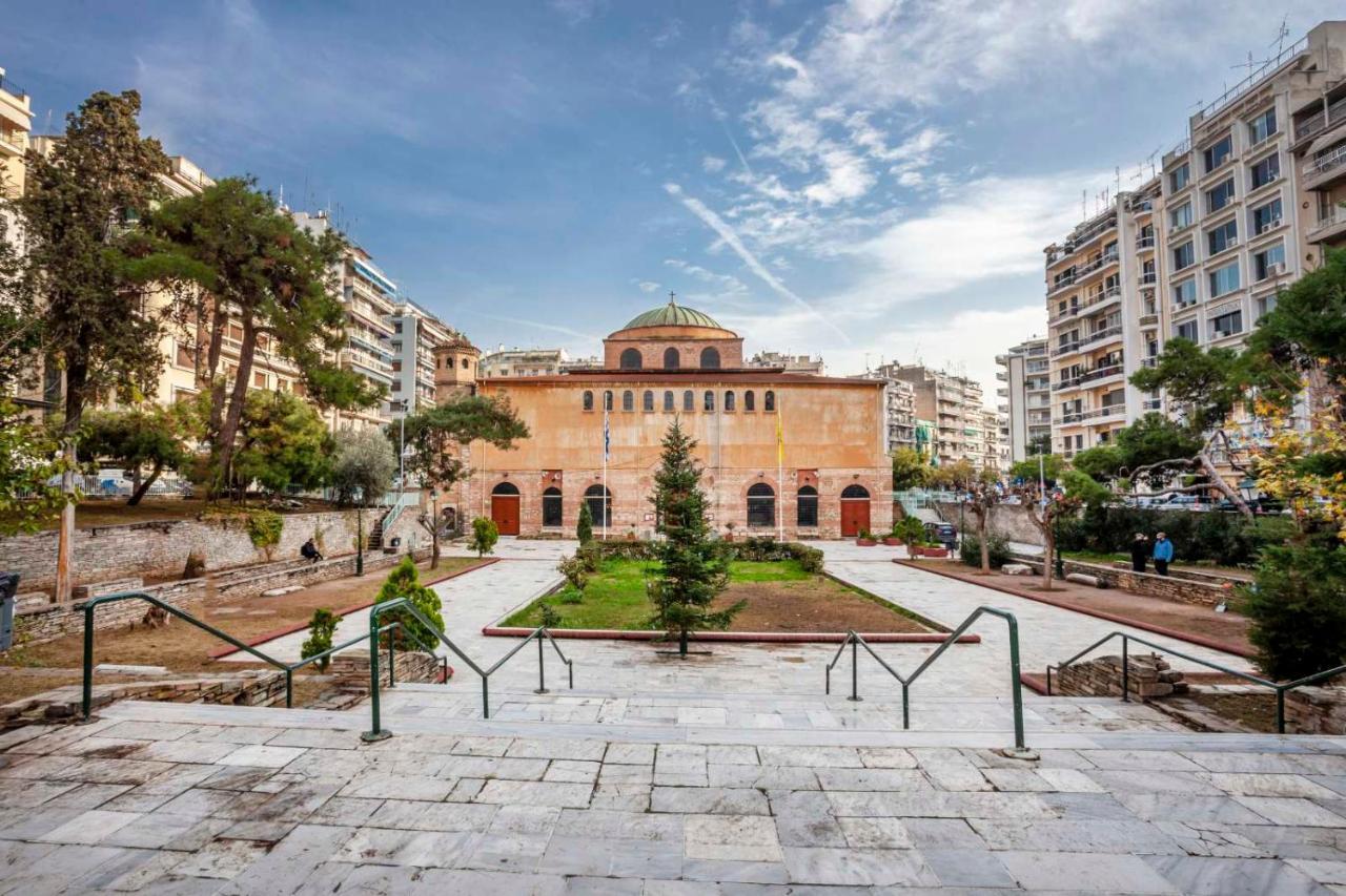 Be Queen-Your Urban Stay Thessaloniki Exterior photo
